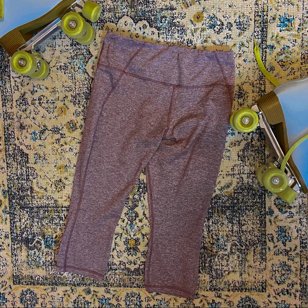 patagonia common threads capri leggings - Picture 2 of 4